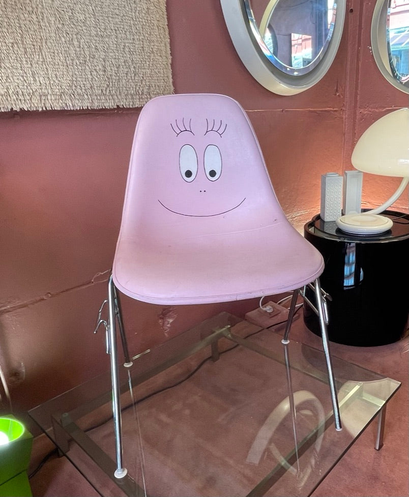 Chaise Eames Barbapapa