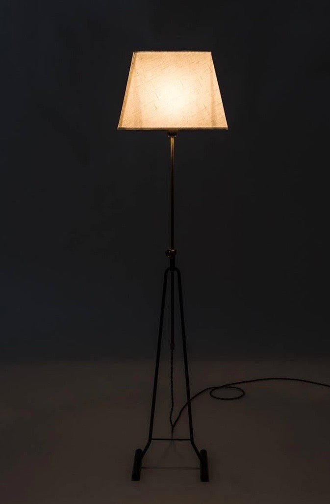 Lampe liseuse laiton et métal noirci hauteur réglable