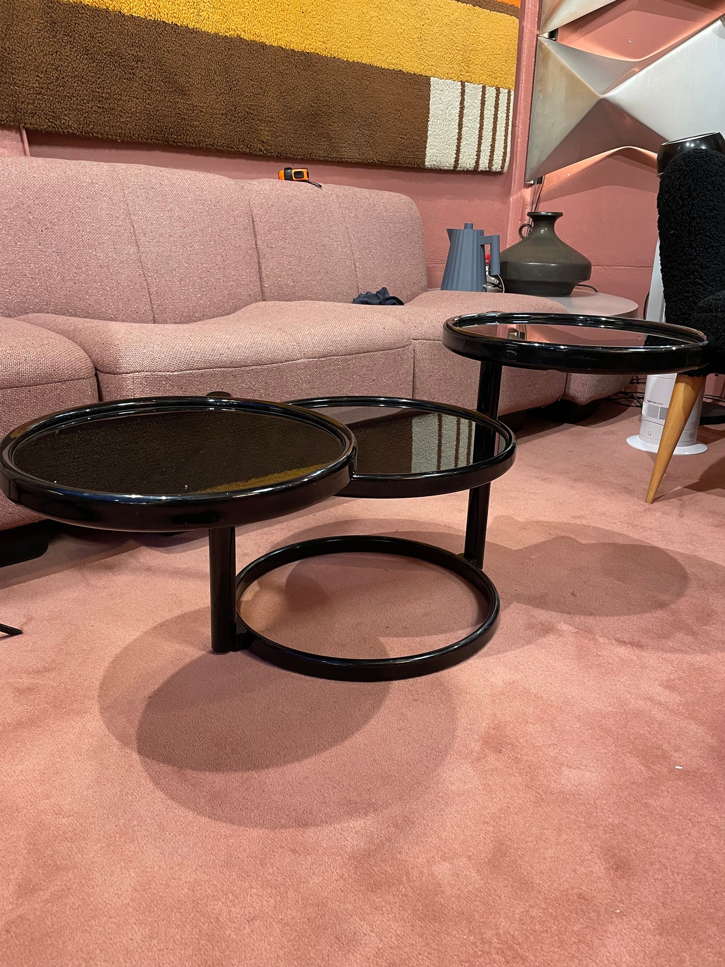 Table basse pivotante